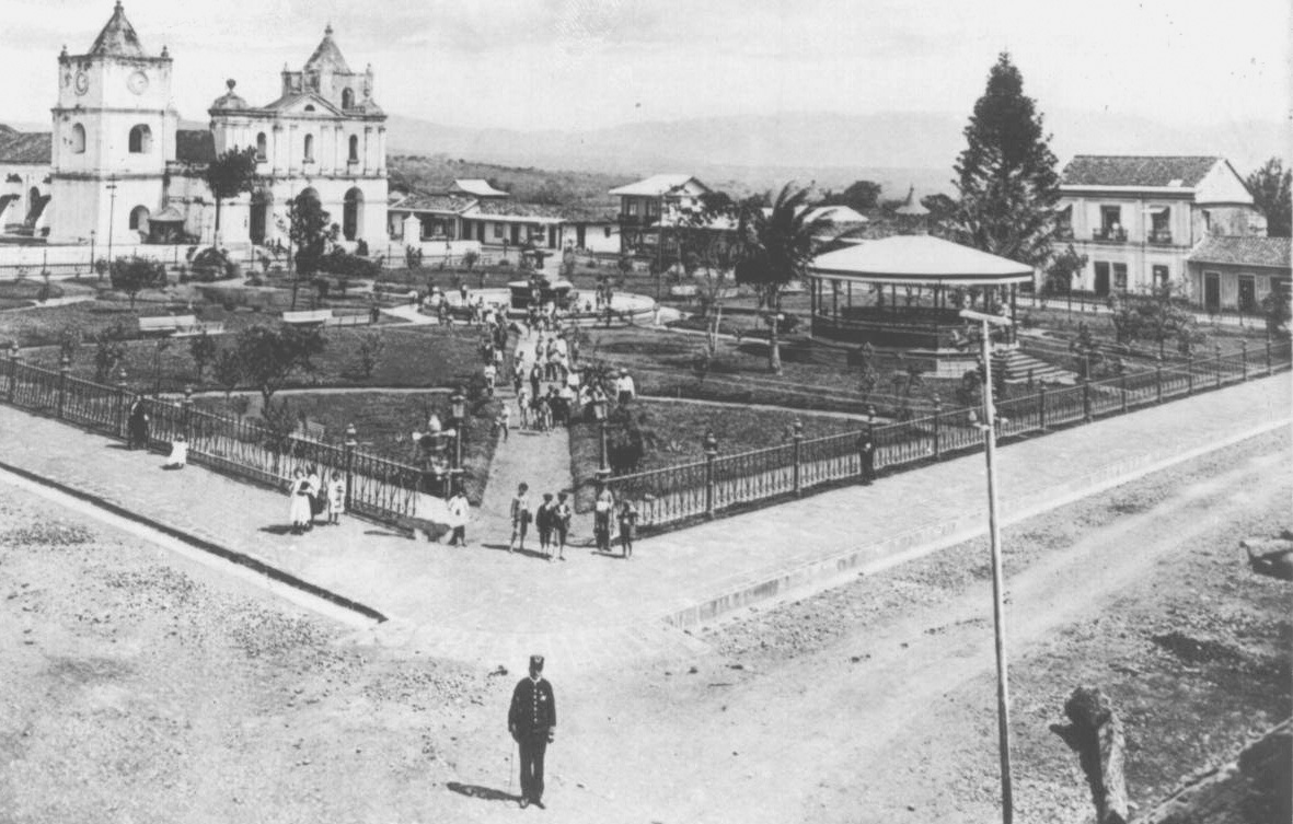 Foto antigua de principios del siglo 20 de San José